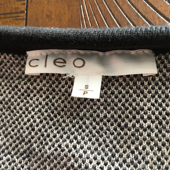 Cleo black and white knit skirt size small black waist band buckle & hem trim - Picture 5 of 6